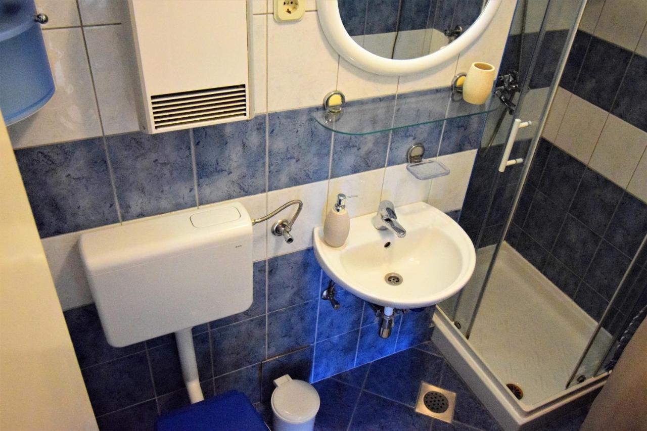 Apartment Corner ザダル エクステリア 写真