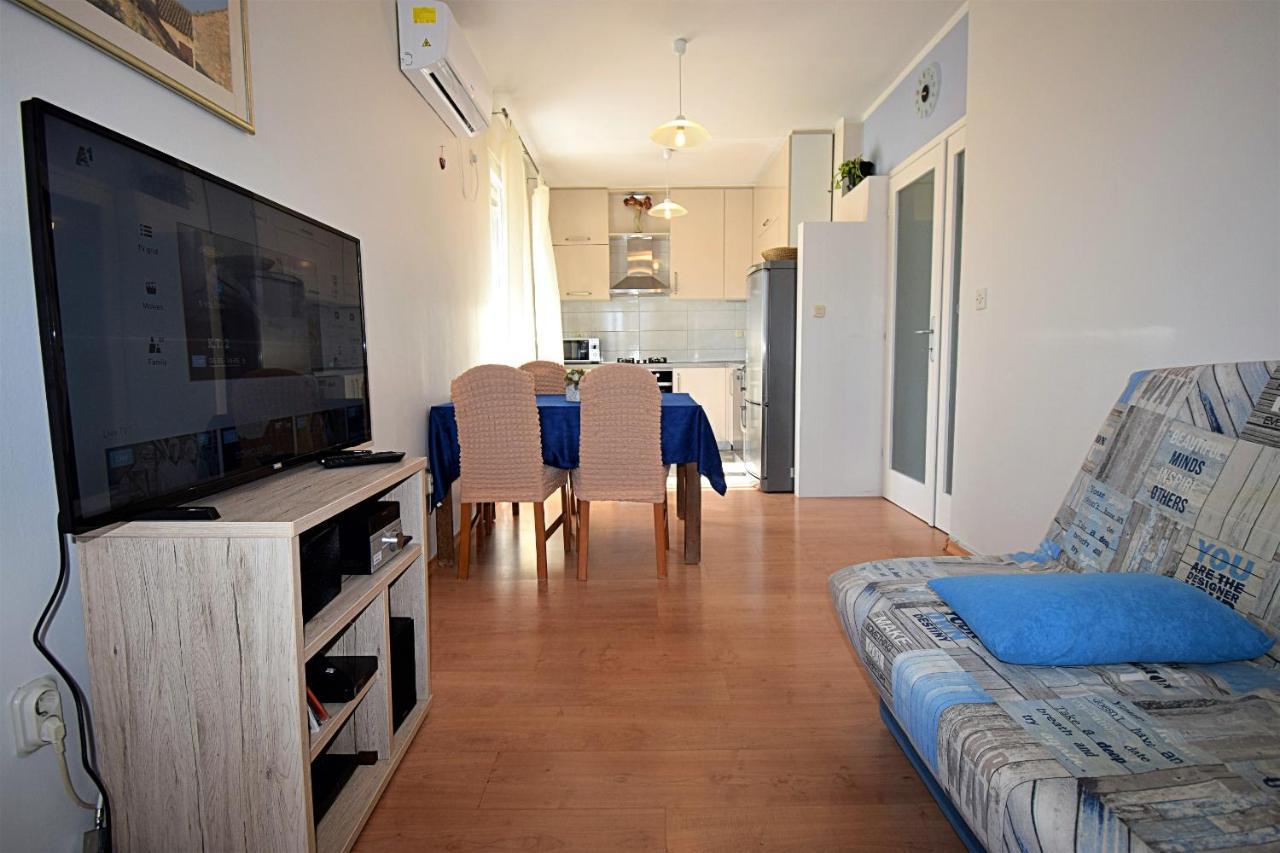 Apartment Corner ザダル エクステリア 写真